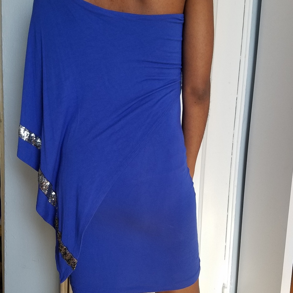 Party Dress - Picture 3 of 3